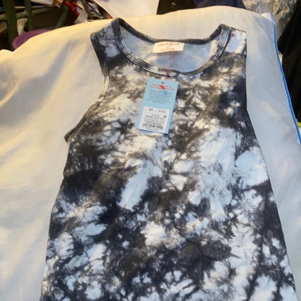 Cat and Jack tank top 5T NWT